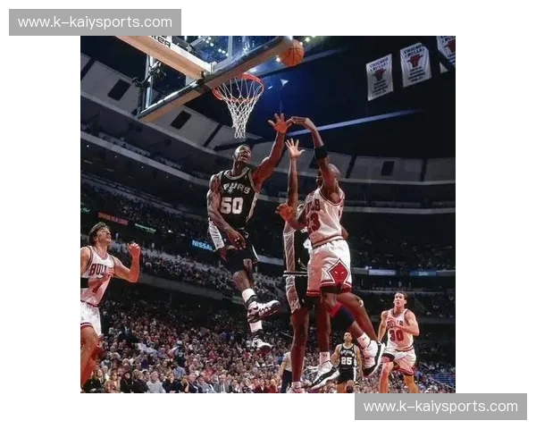 刺破雷霆！马刺与雷霆第五场的史诗对决，谁能扼住命运的咽喉？